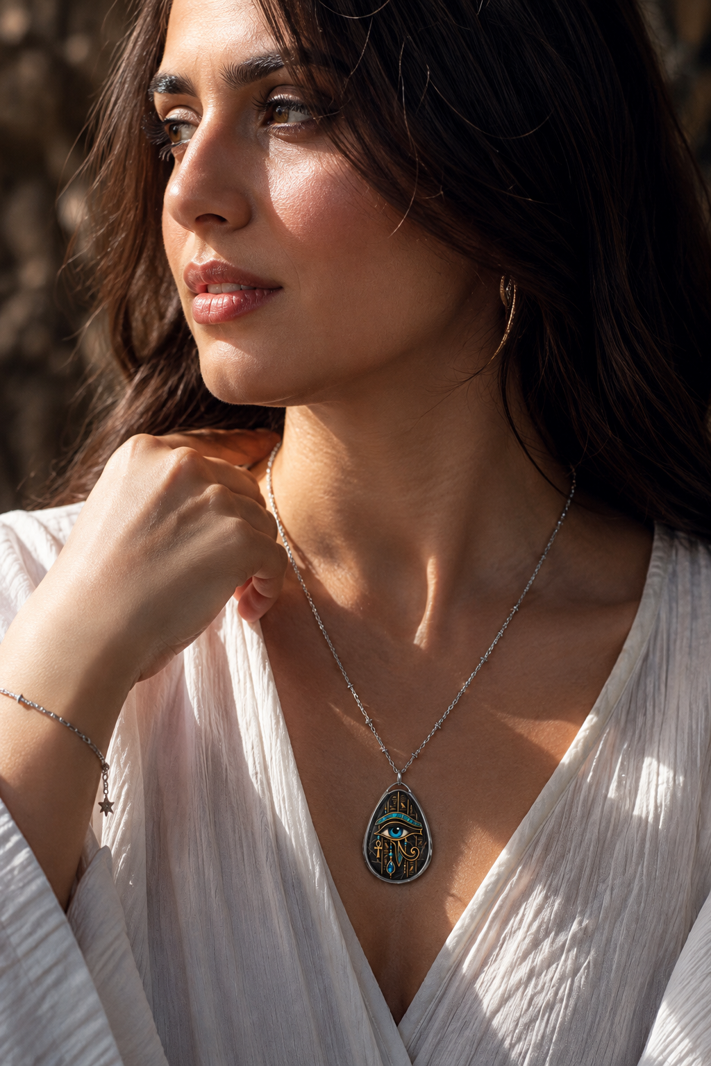 Eye of Horus Oval Necklace — Egyptian Protection Pendant